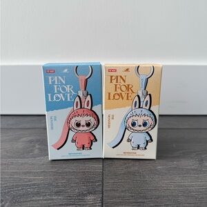 Popmart - The Monsters Pin for love